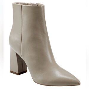 NWOT Marc Fisher Gritana Taupe Heeled Boots Sz 8